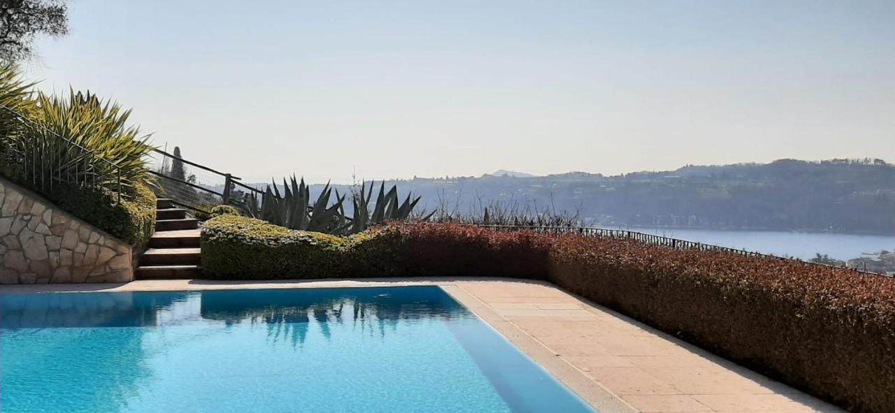 סאלו Holiday House Sole מראה חיצוני תמונה