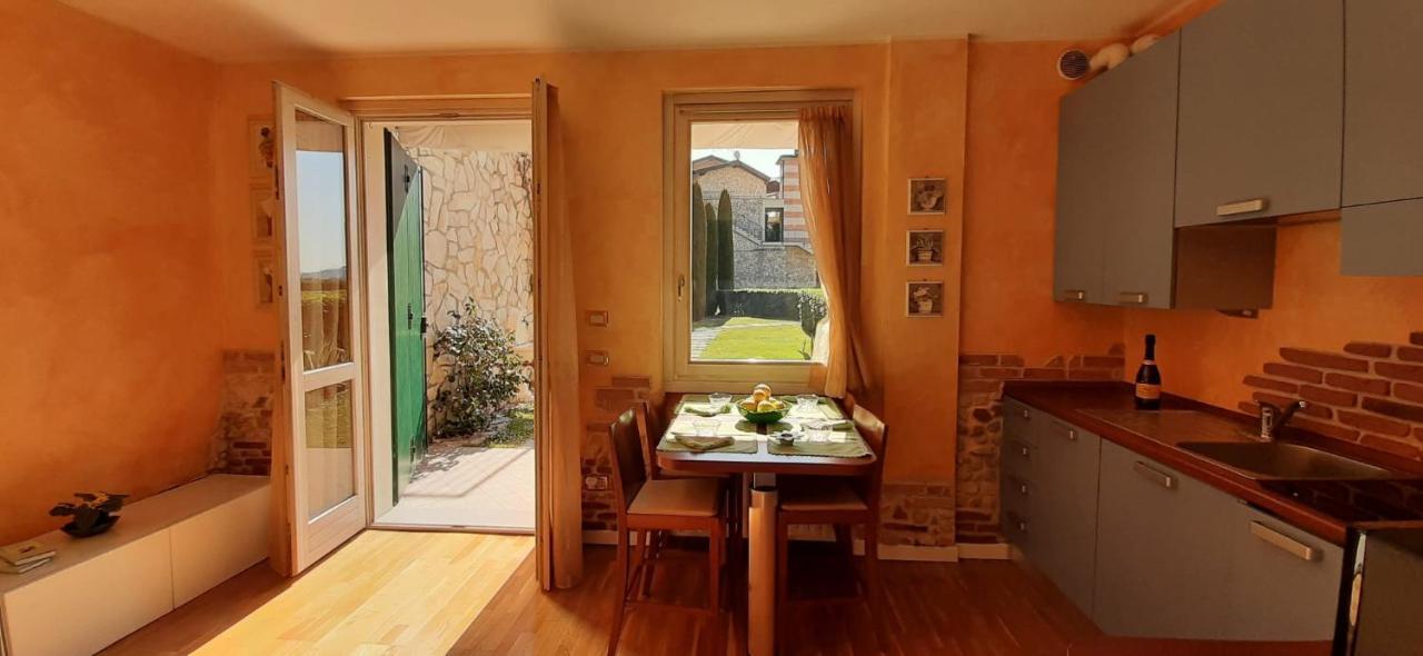 סאלו Holiday House Sole מראה חיצוני תמונה